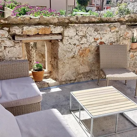 Seaview Old Town Apartment *